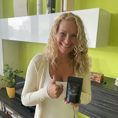 Melinda Hegyiová, 33 rokov, asistentka riaditeľa